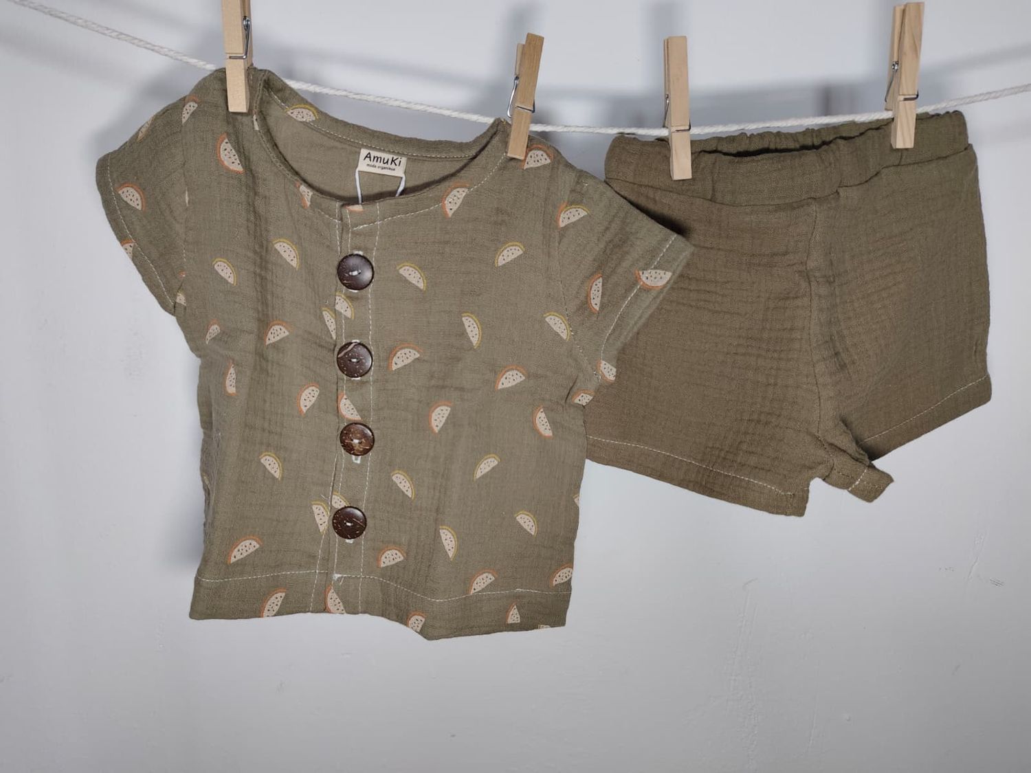 Camisa Infantil de Algodón Orgánico Verde - Manga Corta Sandia