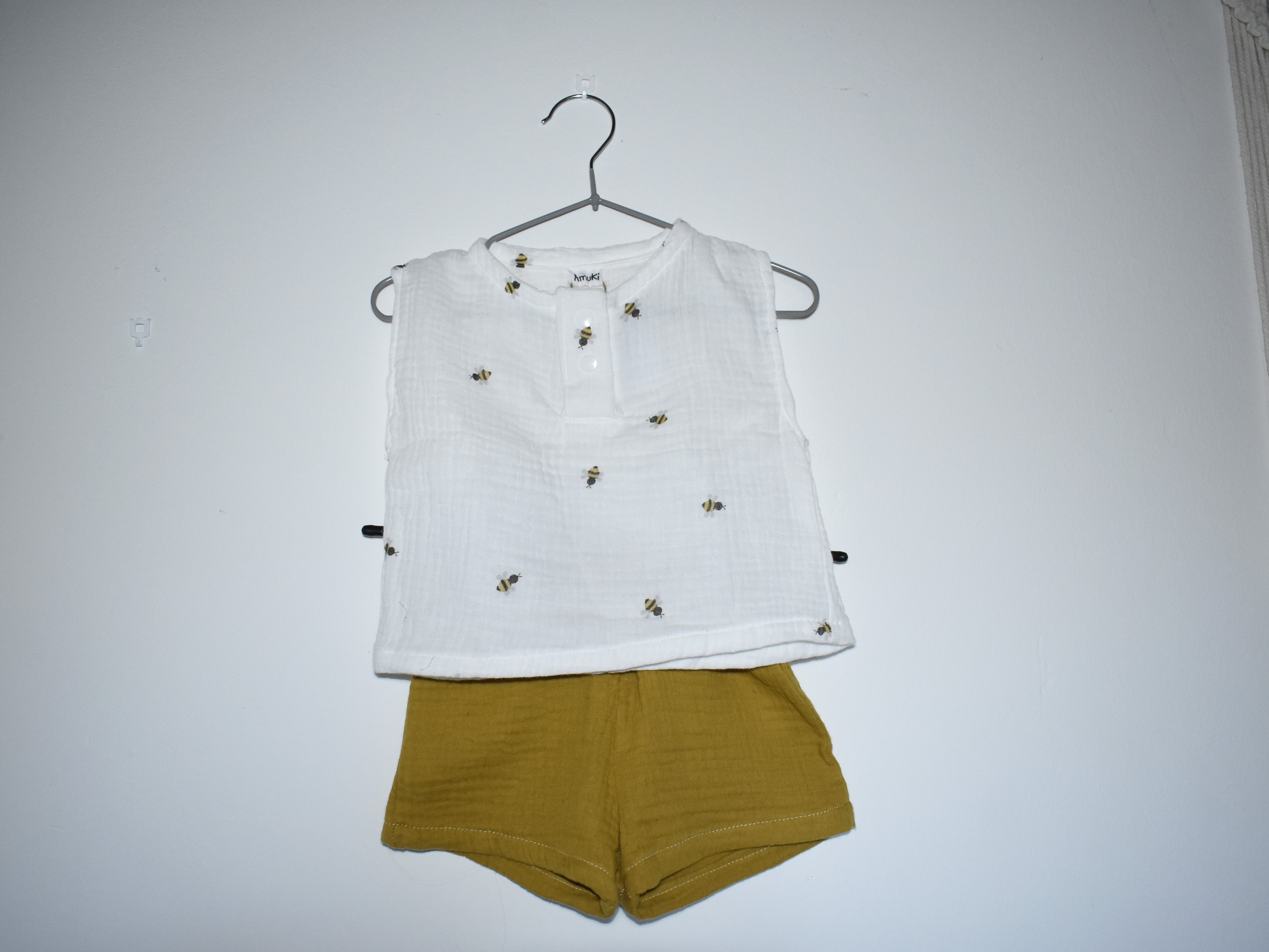 Camiseta Infantil de Algodón Orgánico Blanca - Manga Corta de Abejas