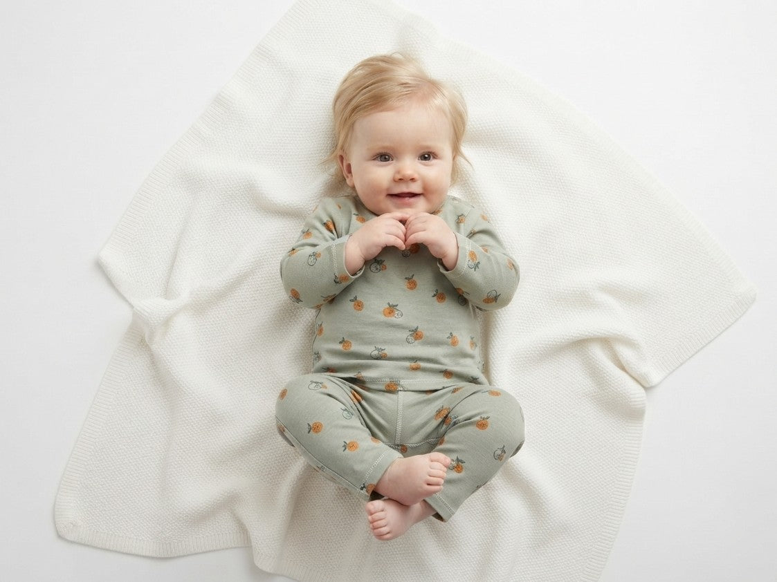 Sudadera Infantil de Algodón Orgánico Verde con Naranjas
