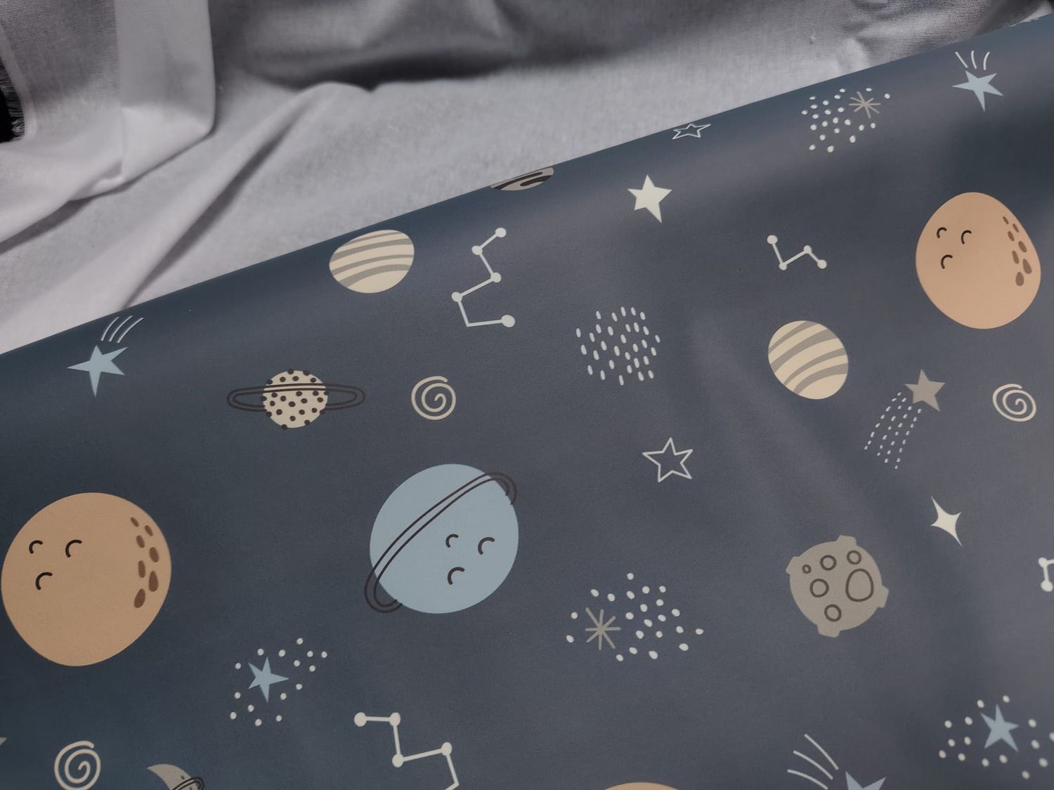 Impermeable Planetas