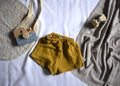 Pantalones Cortos  Infantil de Algodón Orgánico Amarillo
