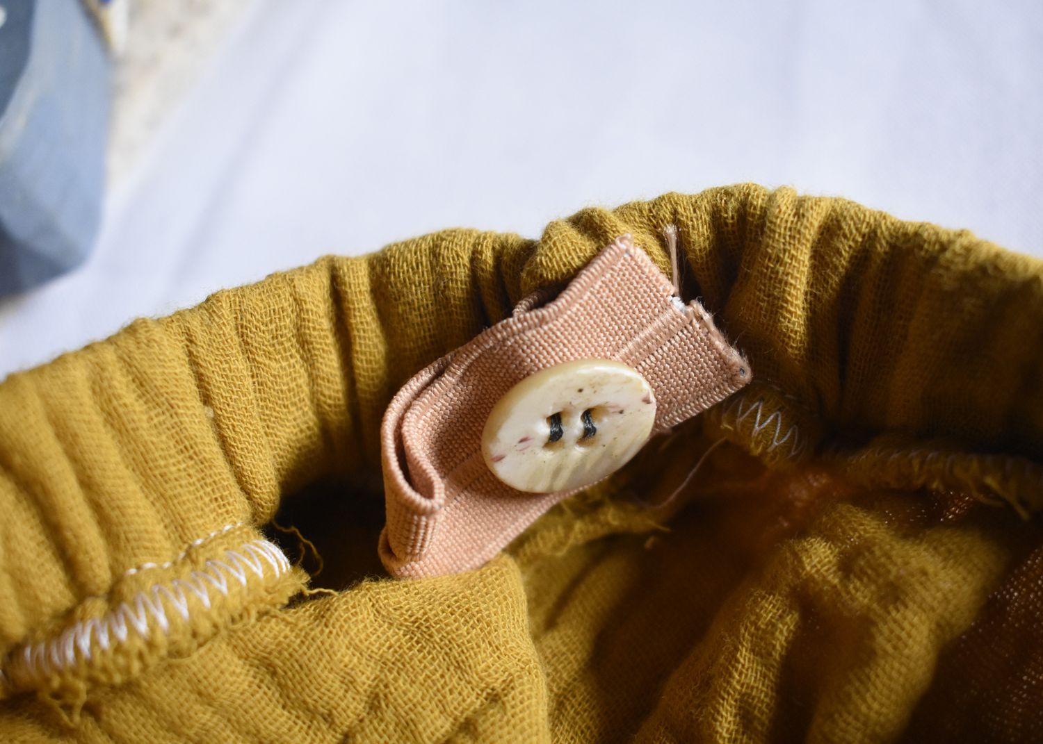 Pantalones Cortos  Infantil de Algodón Orgánico Amarillo