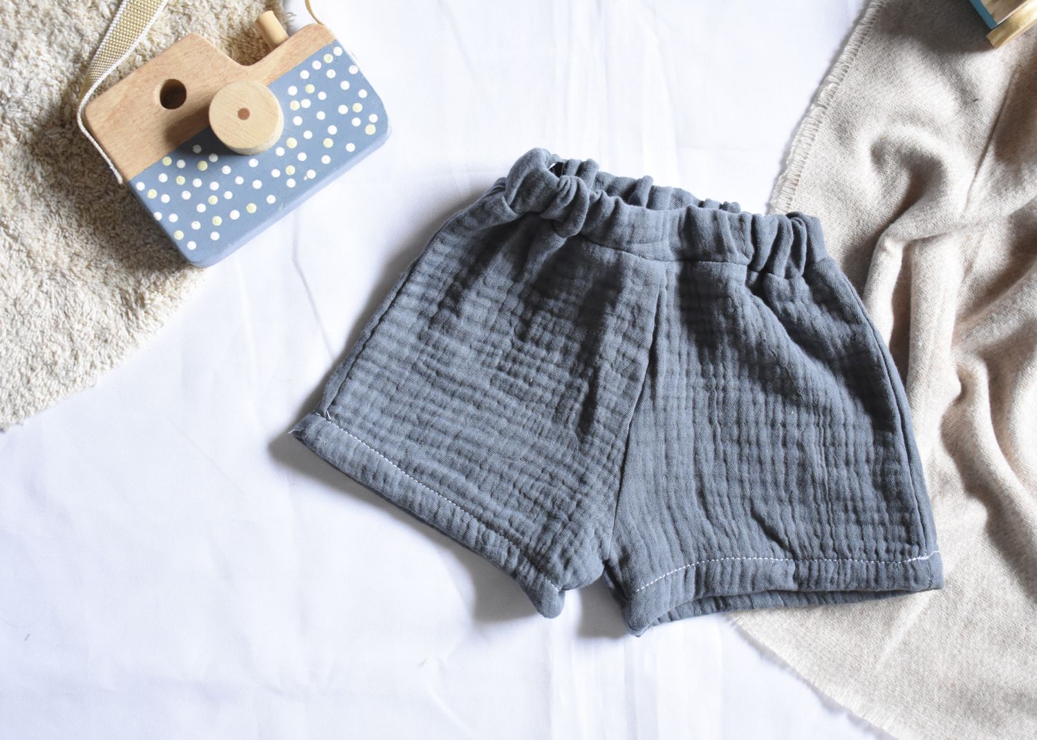 Pantalon Corto Infantil de Algodón Orgánico Azul Oscuro