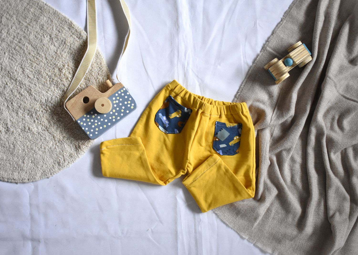 Pantalones Largos Infantil de Algodón Orgánico Amarillos