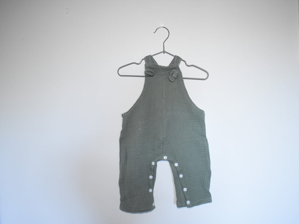 Peto Infantil de Algodón Orgánico Verde Oscuro